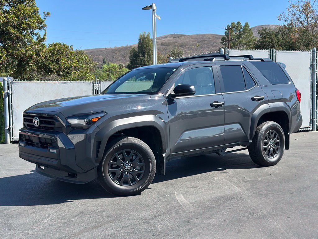 Used 2025 Toyota 4Runner SR5 AWD/4WD image 1