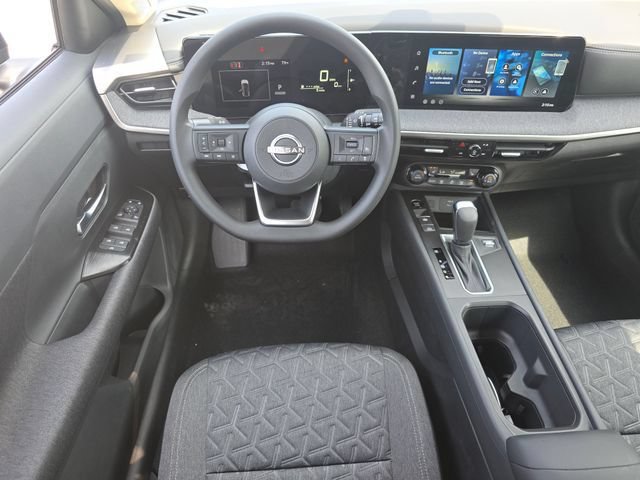 New 2026 Nissan Kicks SV w/ Cold Weather Package AWD/4WD image 3