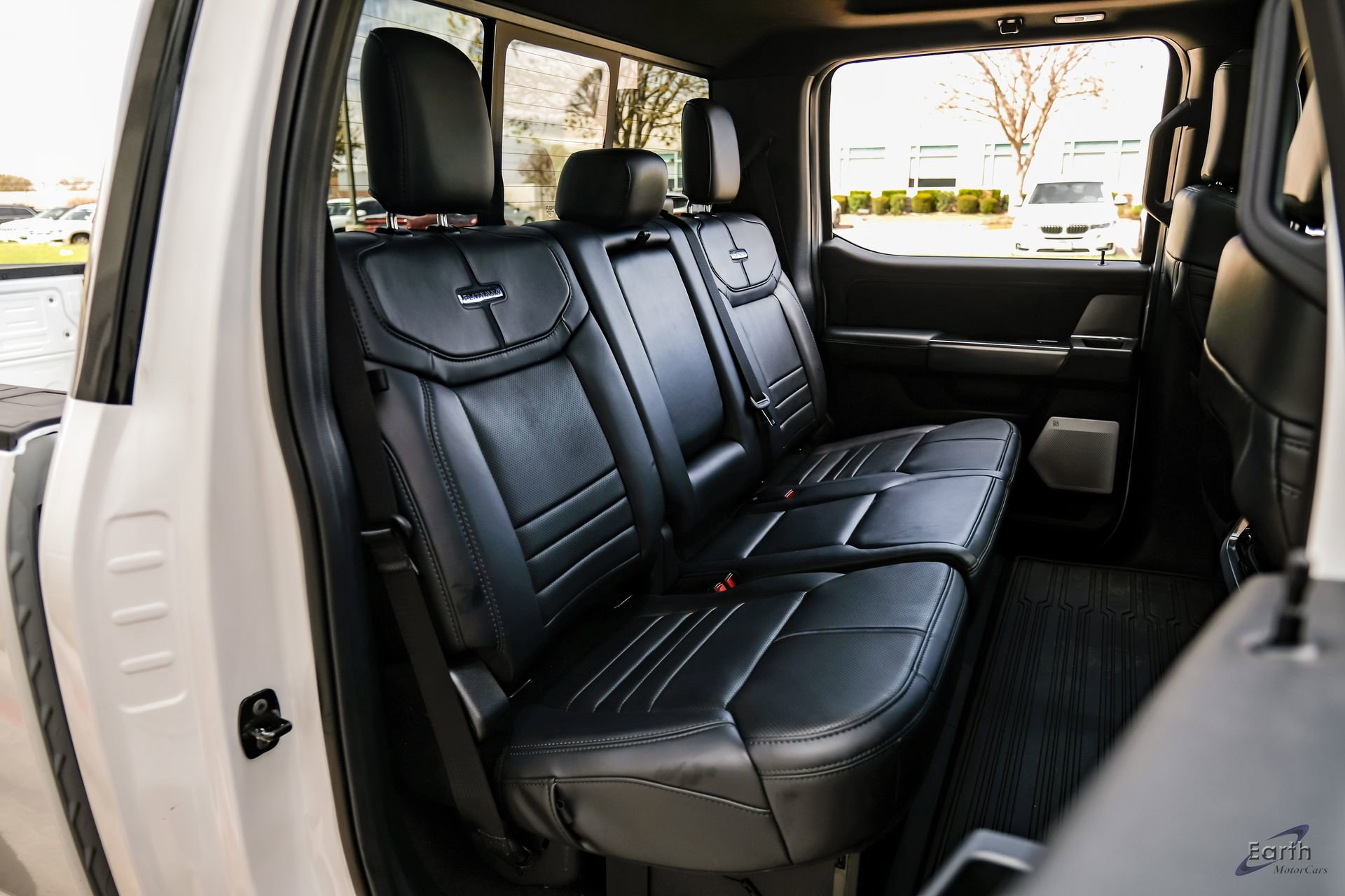 Used 2026 Ford F450 Platinum w/ FX4 Off-Road Package image 89