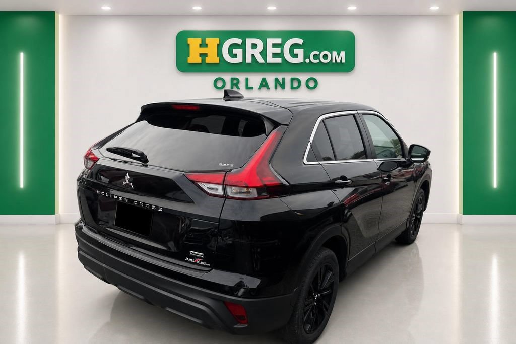 Used 2023 Mitsubishi Eclipse Cross LE AWD/4WD image 4