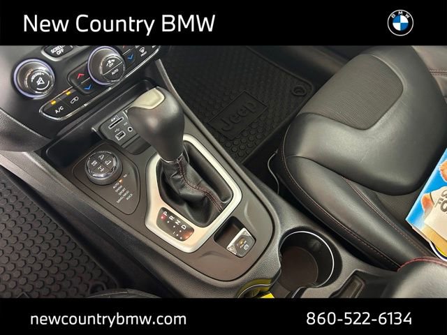 Used 2017 Jeep Cherokee Trailhawk w/ Comfort/Convenience Group image 23