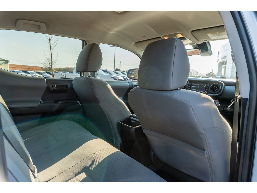 Used 2022 Toyota Tacoma SR w/ SR Convenience Package image 13