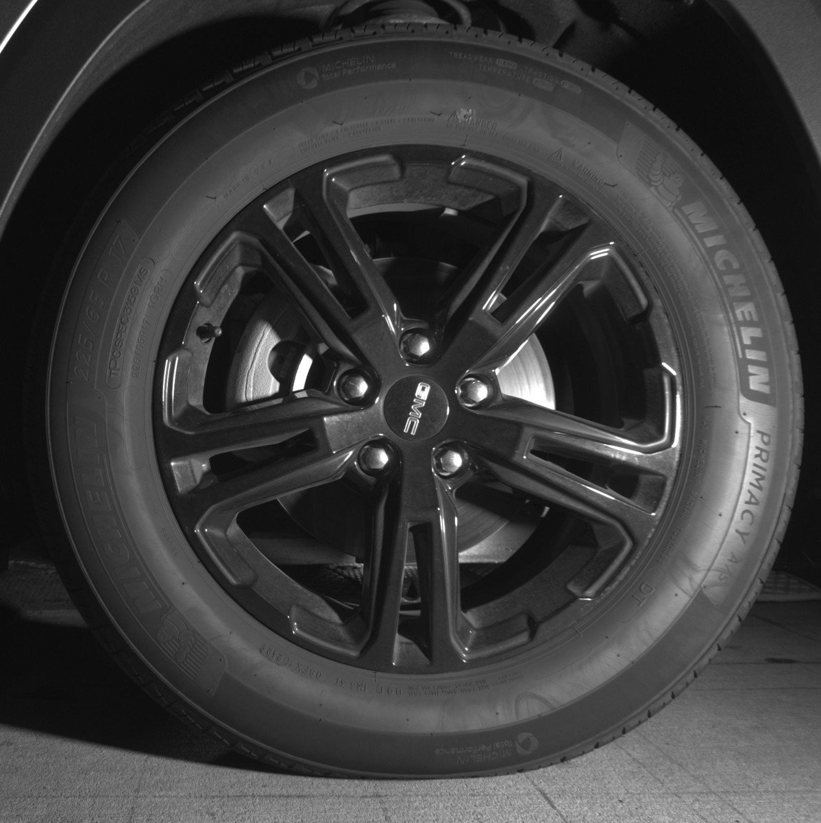 Used 2024 GMC Terrain SLE image 12