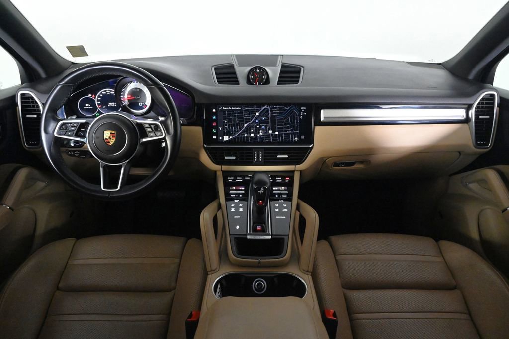 Certified 2023 Porsche Cayenne Platinum Edition AWD/4WD image 11