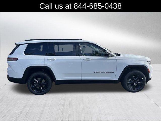 New 2025 Jeep Grand Cherokee L Limited w/ Luxury Tech Group II image 4