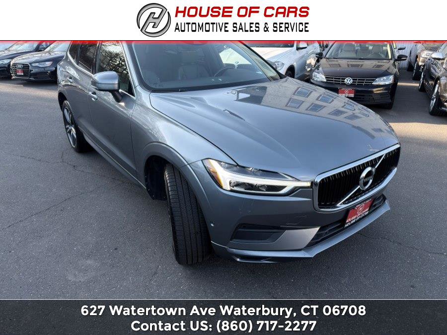 Used 2018 Volvo XC60 T5 Momentum w/ Vision Package image 3