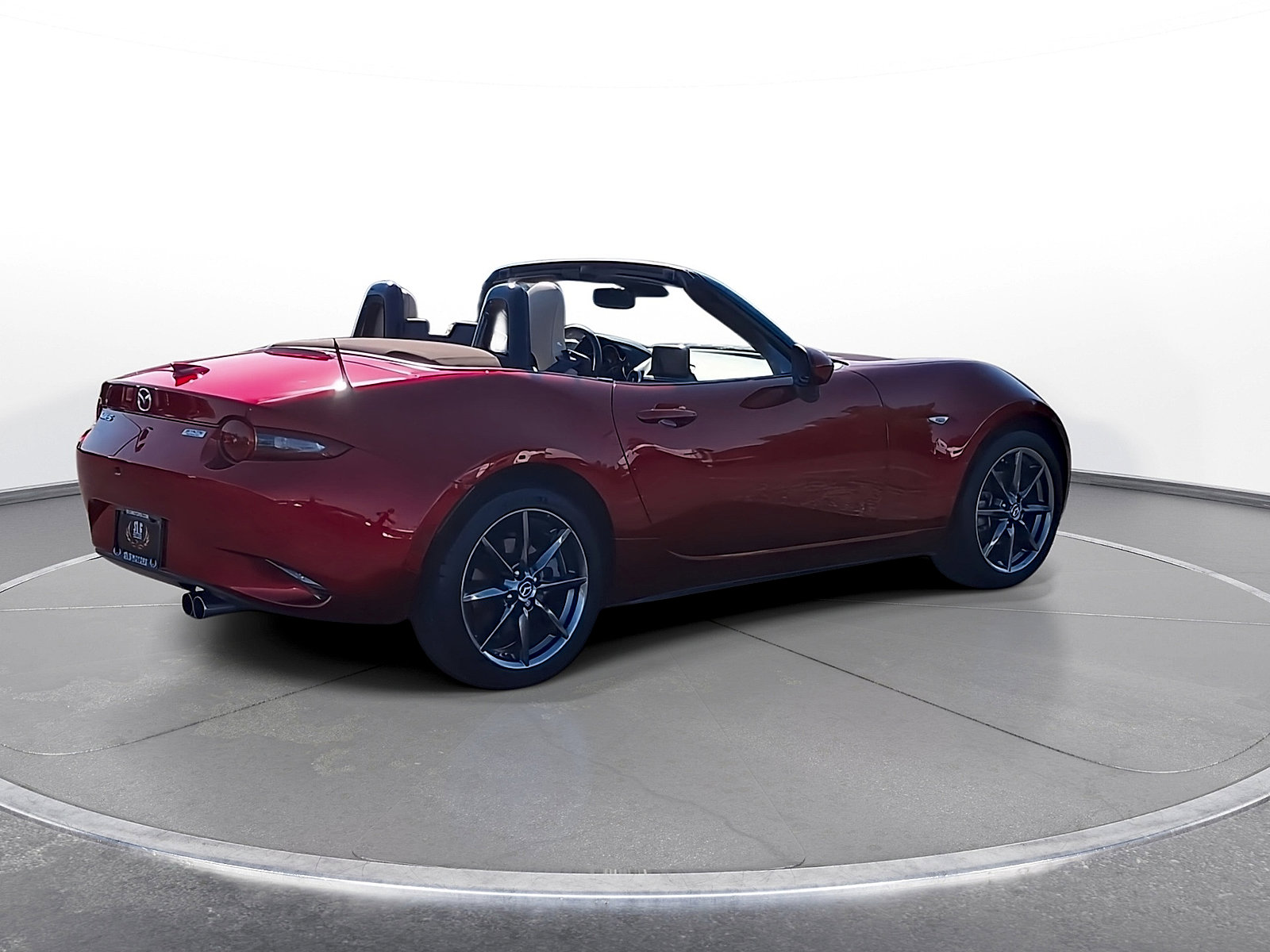 Used 2019 MAZDA MX-5 Miata Grand Touring w/ GT-S Package RWD image 8