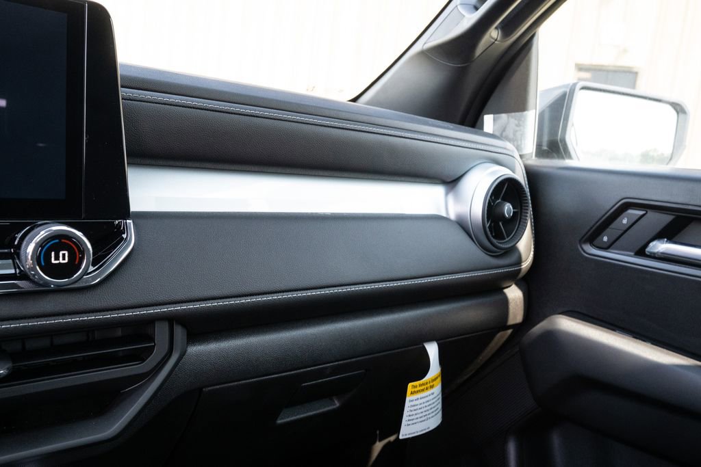 New 2025 Chevrolet Colorado LT w/ LT Convenience Package image 28