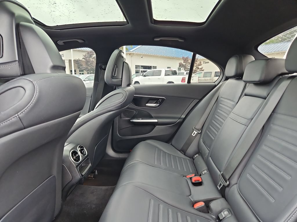 Used 2022 Mercedes-Benz C 300 Sedan image 28
