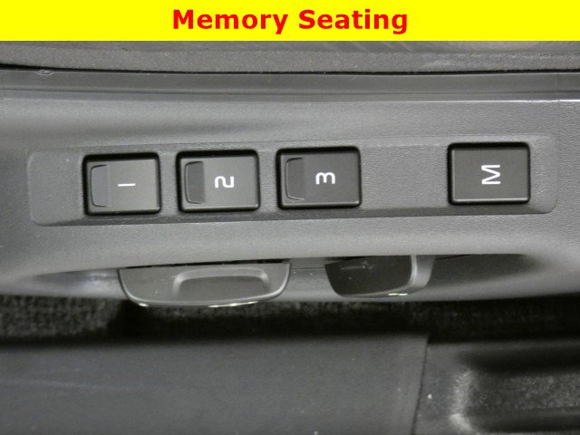 Used 2016 Volvo S60 T5 Premier w/ Convenience Package image 26