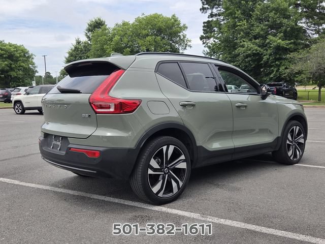 Used 2024 Volvo XC40 B5 Plus AWD/4WD image 5