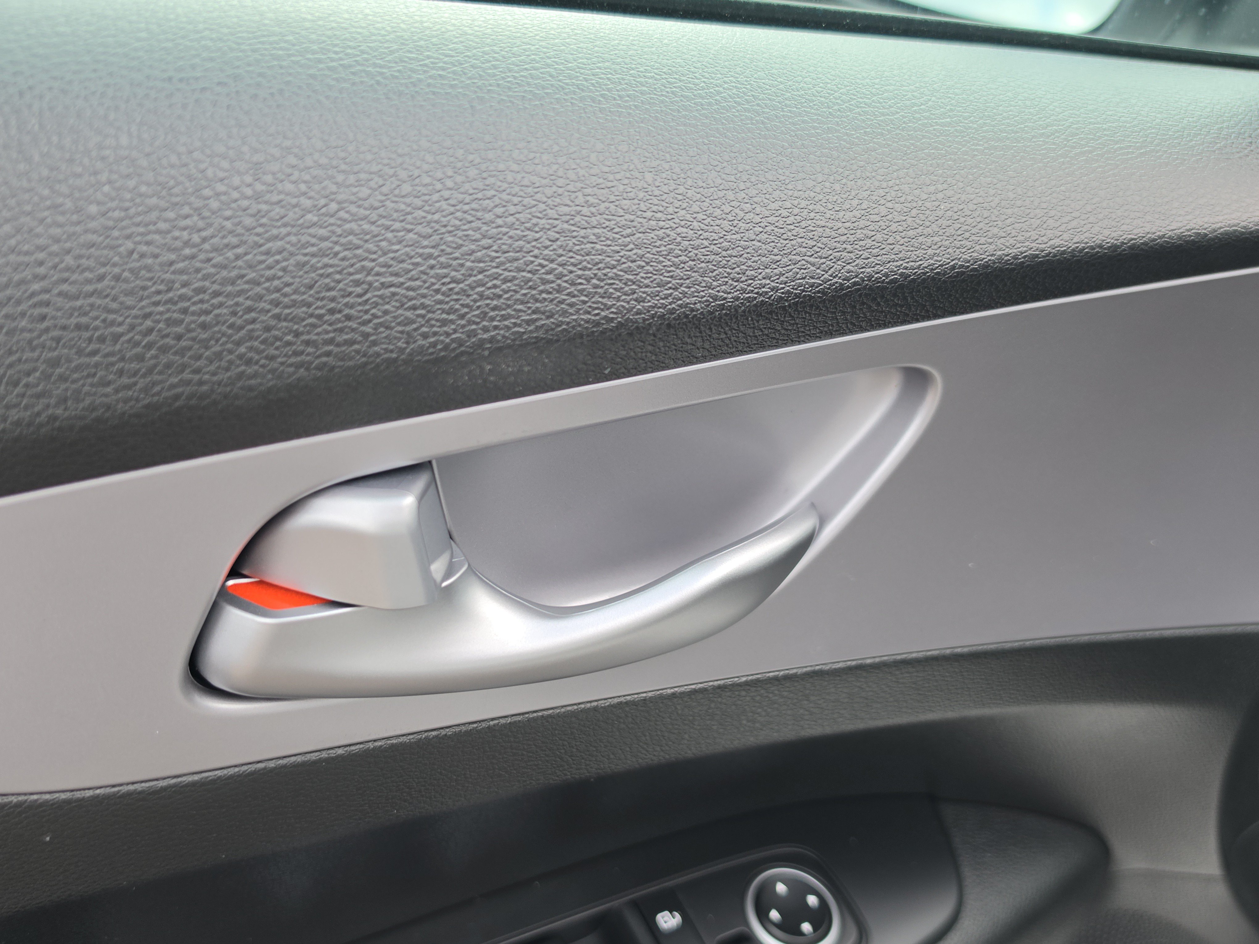 Certified 2023 Kia Forte LXS FWD image 18