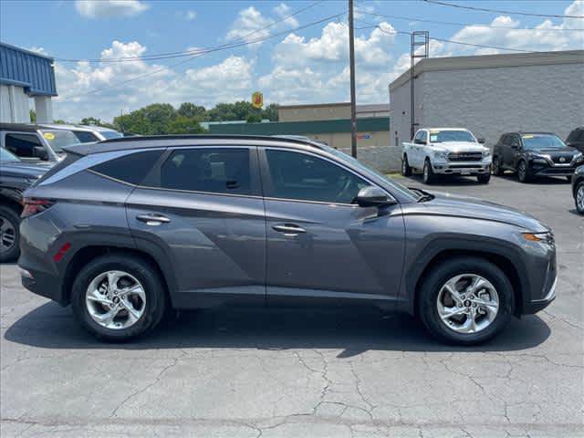Used 2024 Hyundai Tucson SEL FWD image 2