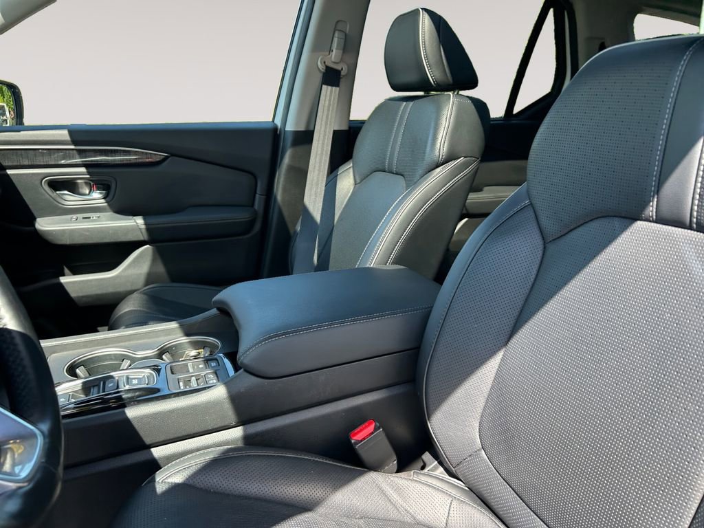 Used 2023 Honda Pilot Elite image 15