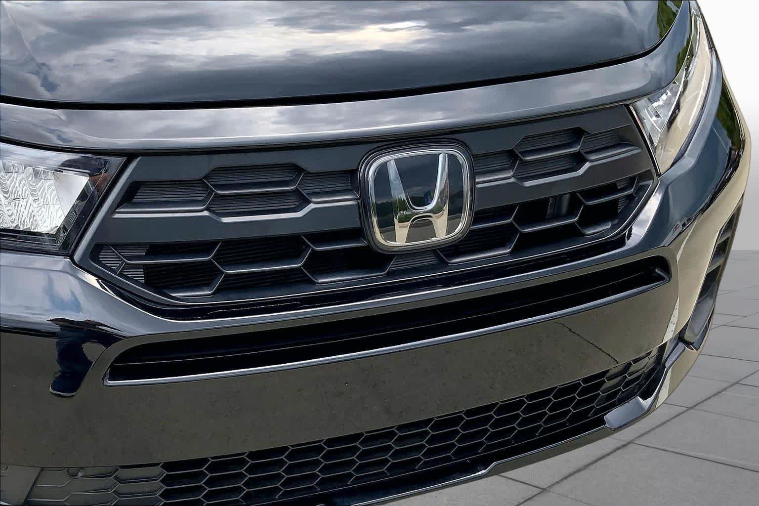 Used 2026 Honda Odyssey Sport-L image 32