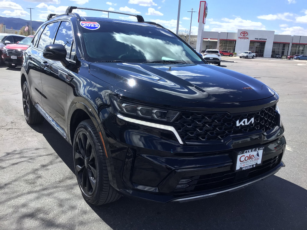 Used 2022 Kia Sorento SX