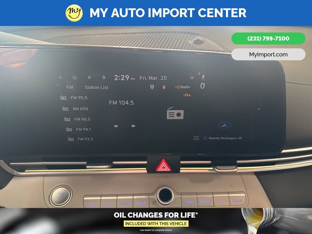 Used 2024 Hyundai Elantra Limited FWD image 21