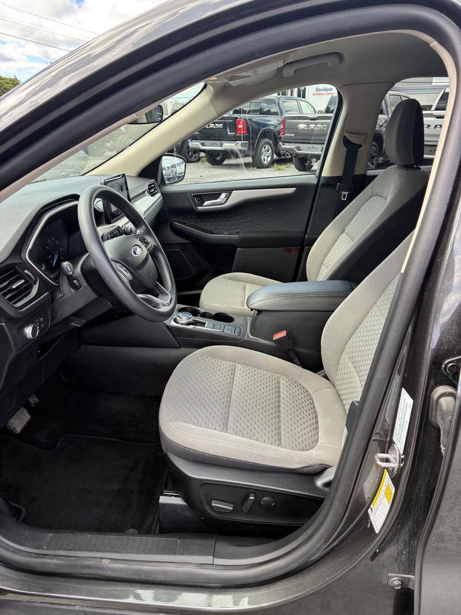 Used 2020 Ford Escape SE AWD/4WD image 17
