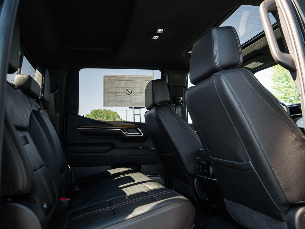 New 2026 Chevrolet Silverado 1500 High Country w/ Midnight Edition AWD/4WD image 10