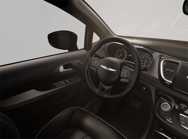 New 2026 Chrysler Pacifica Limited w/ Uconnect Theater Family Group image 8