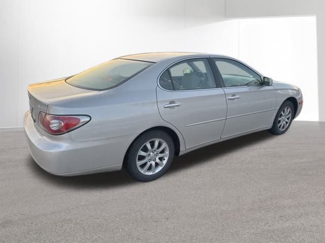 Used 2004 Lexus ES 330 image 12
