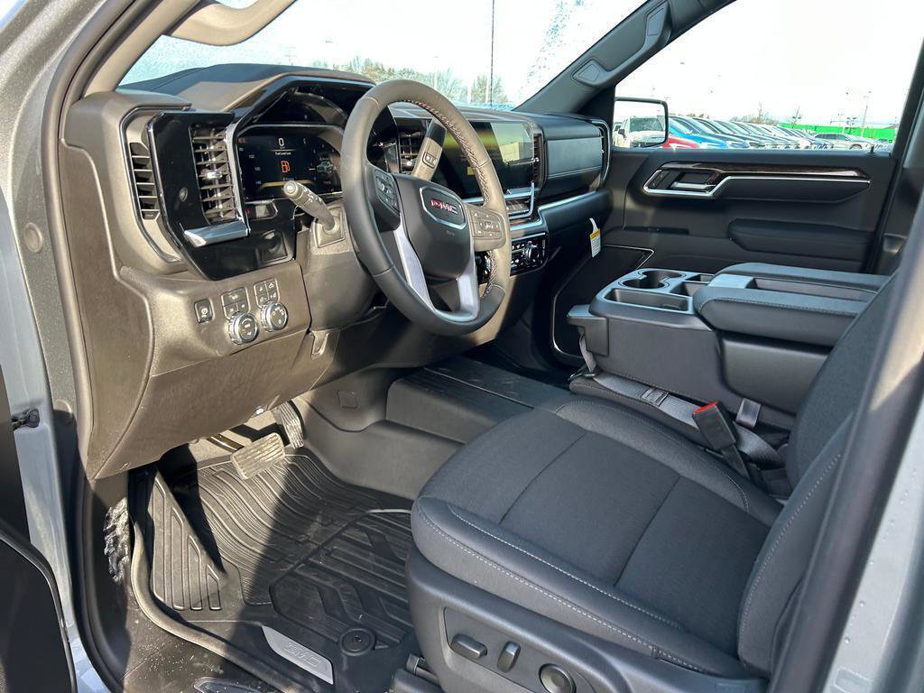New 2026 GMC Sierra 1500 SLE w/ Preferred Package image 6