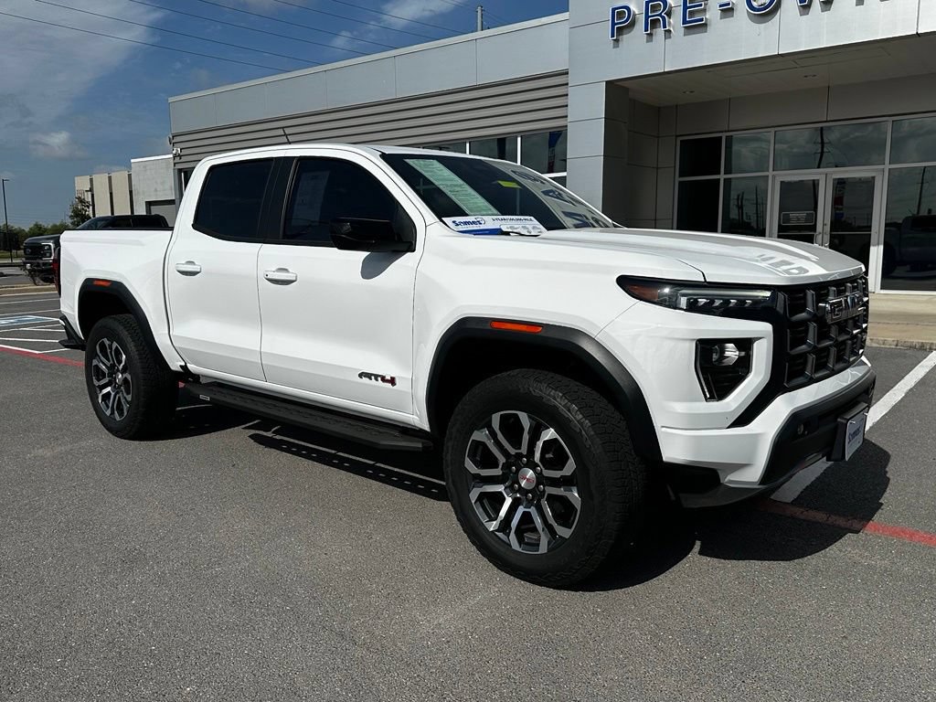 Used 2024 GMC Canyon AT4 AWD/4WD image 5