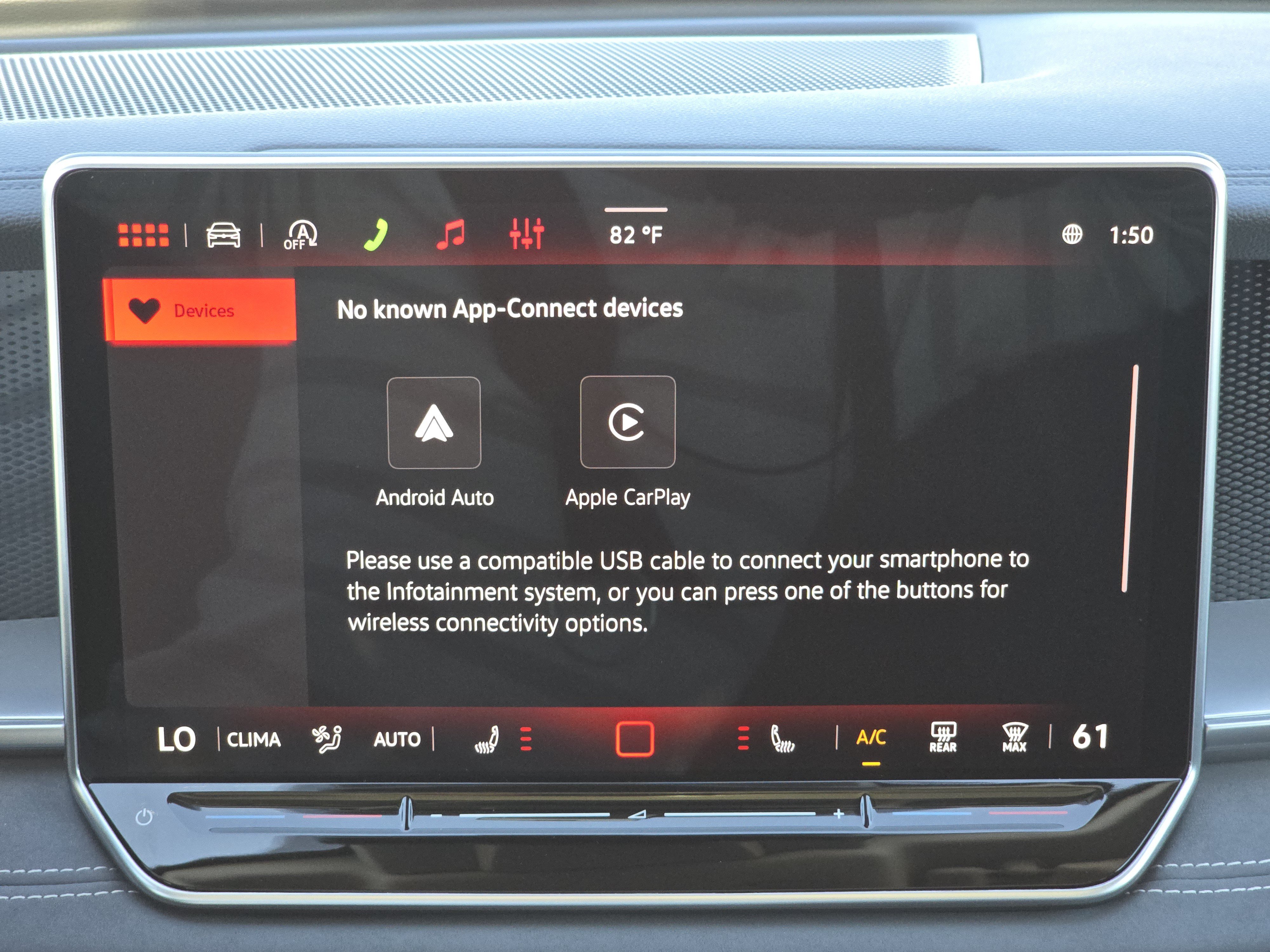 New 2026 Volkswagen Tiguan SE AWD/4WD image 10