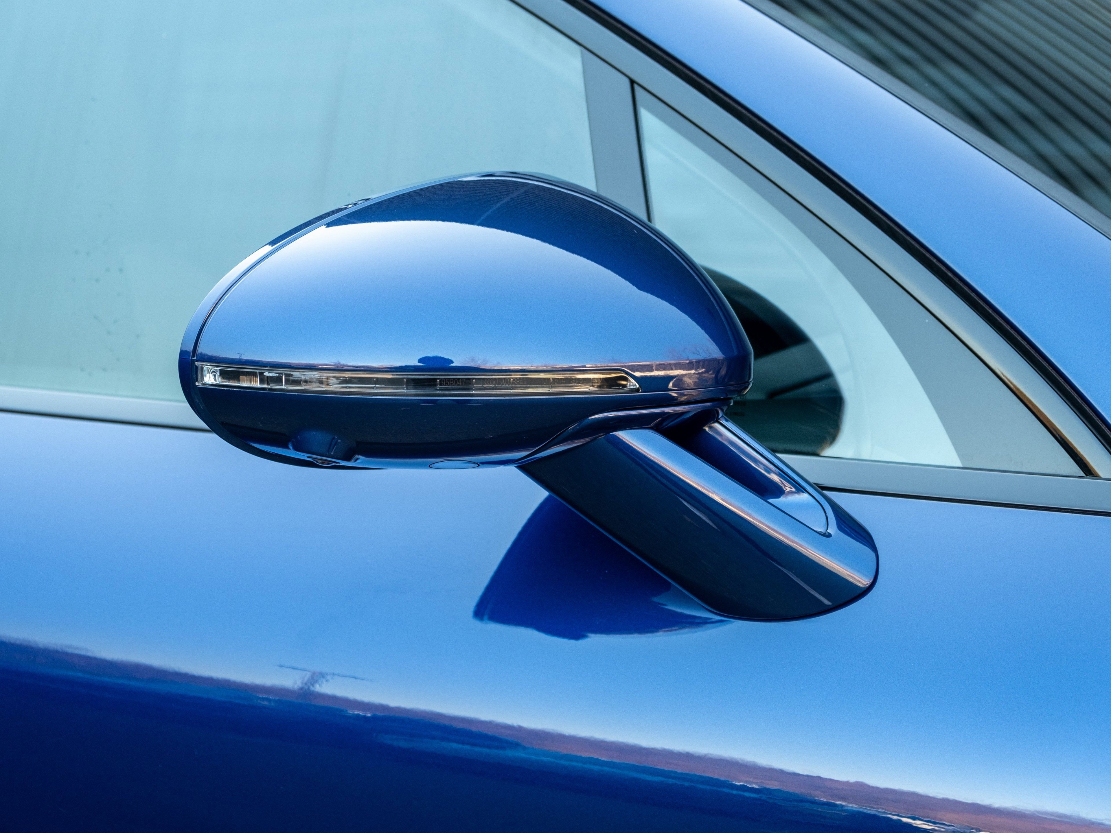 Certified 2023 Porsche Macan image 35