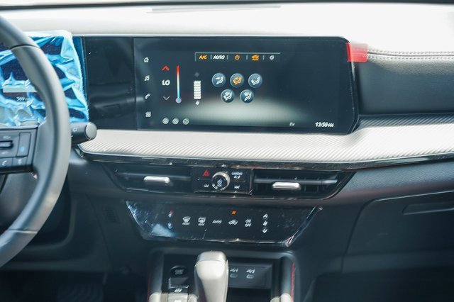 New 2026 Nissan Kicks SR image 14