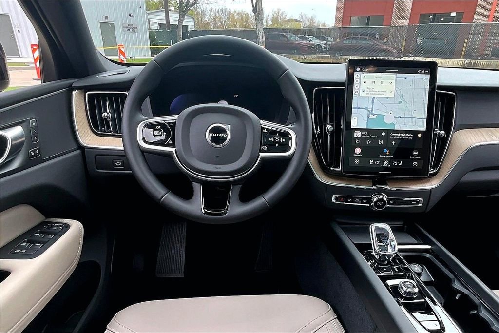 New 2026 Volvo XC60 B5 Plus w/ Protection Package Premier AWD/4WD image 23