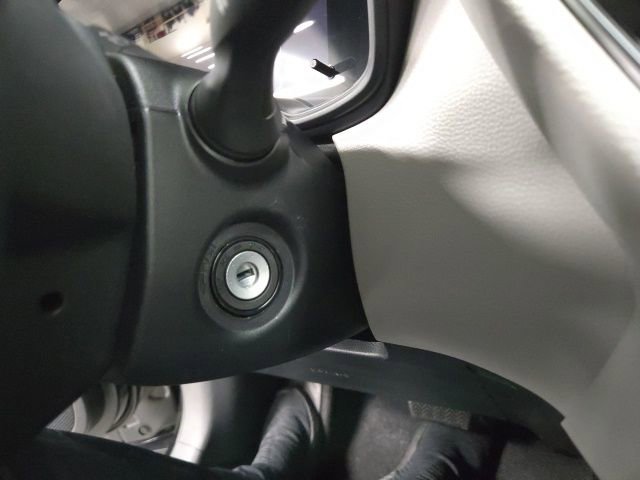 New 2026 Toyota Corolla Cross L FWD image 27