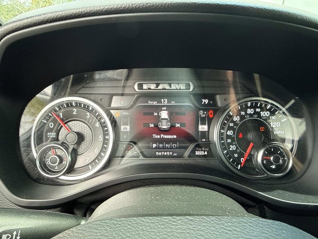 Used 2021 RAM 1500 Big Horn RWD image 28