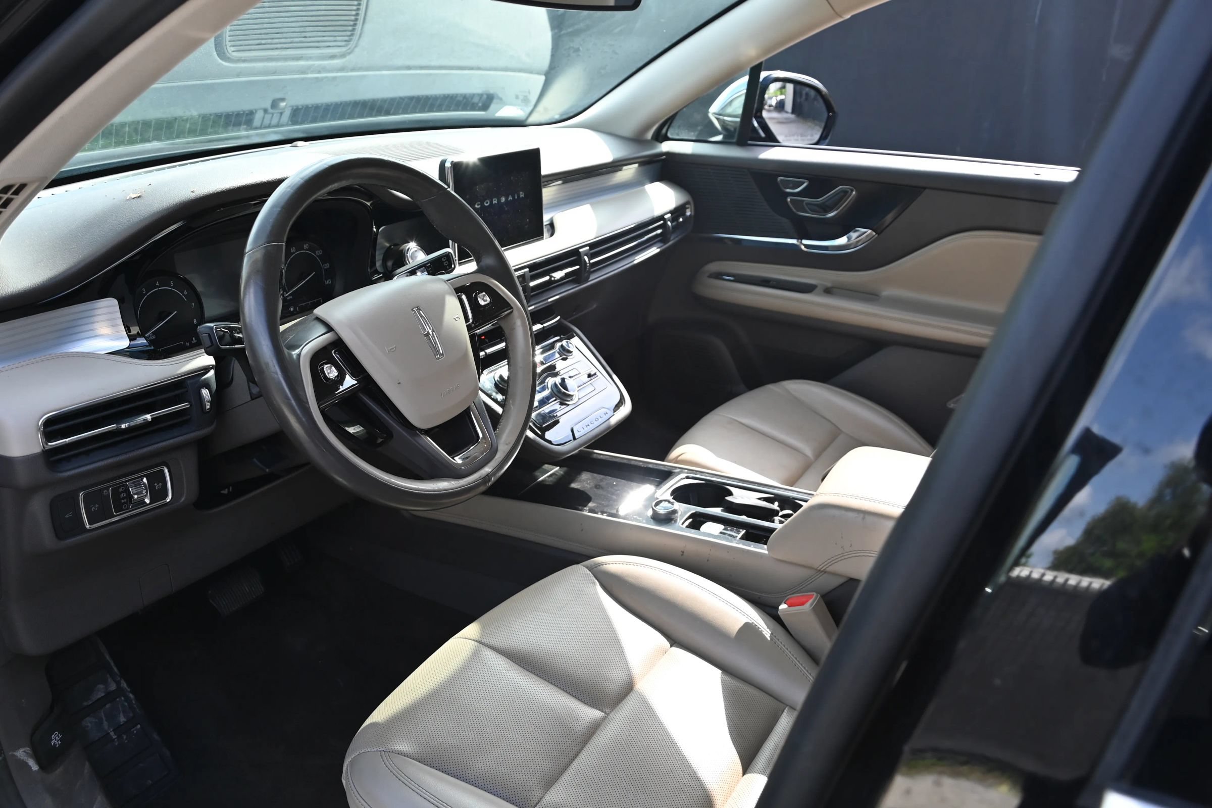 Used 2020 Lincoln Corsair FWD image 13