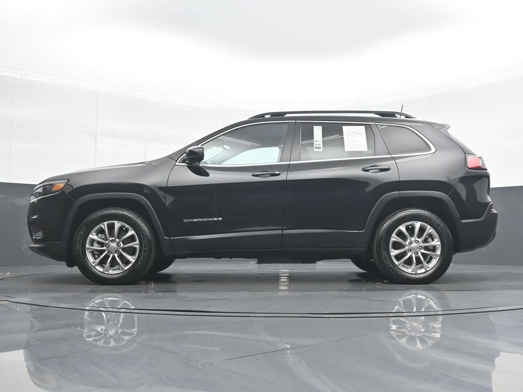 Used 2022 Jeep Cherokee Latitude Lux w/ Sun & Sound Group AWD/4WD image 27