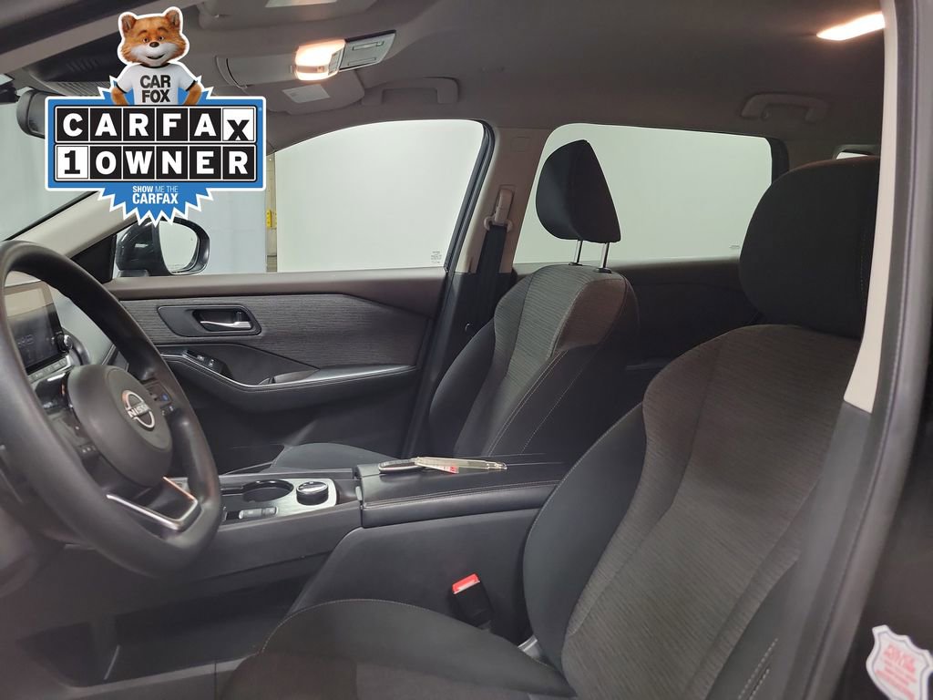 Used 2023 Nissan Rogue SV image 12