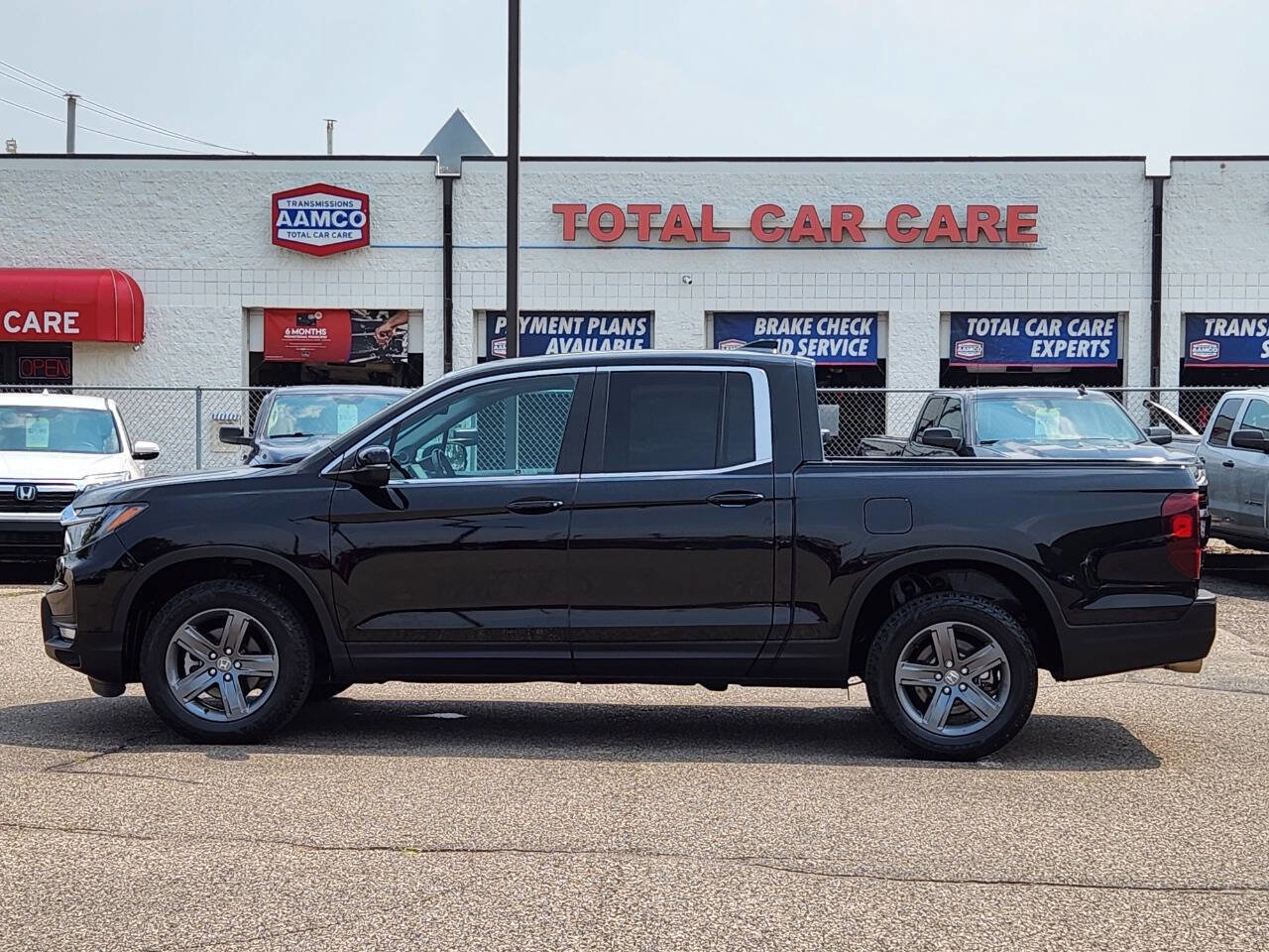 Used 2023 Honda Ridgeline RTL image 2