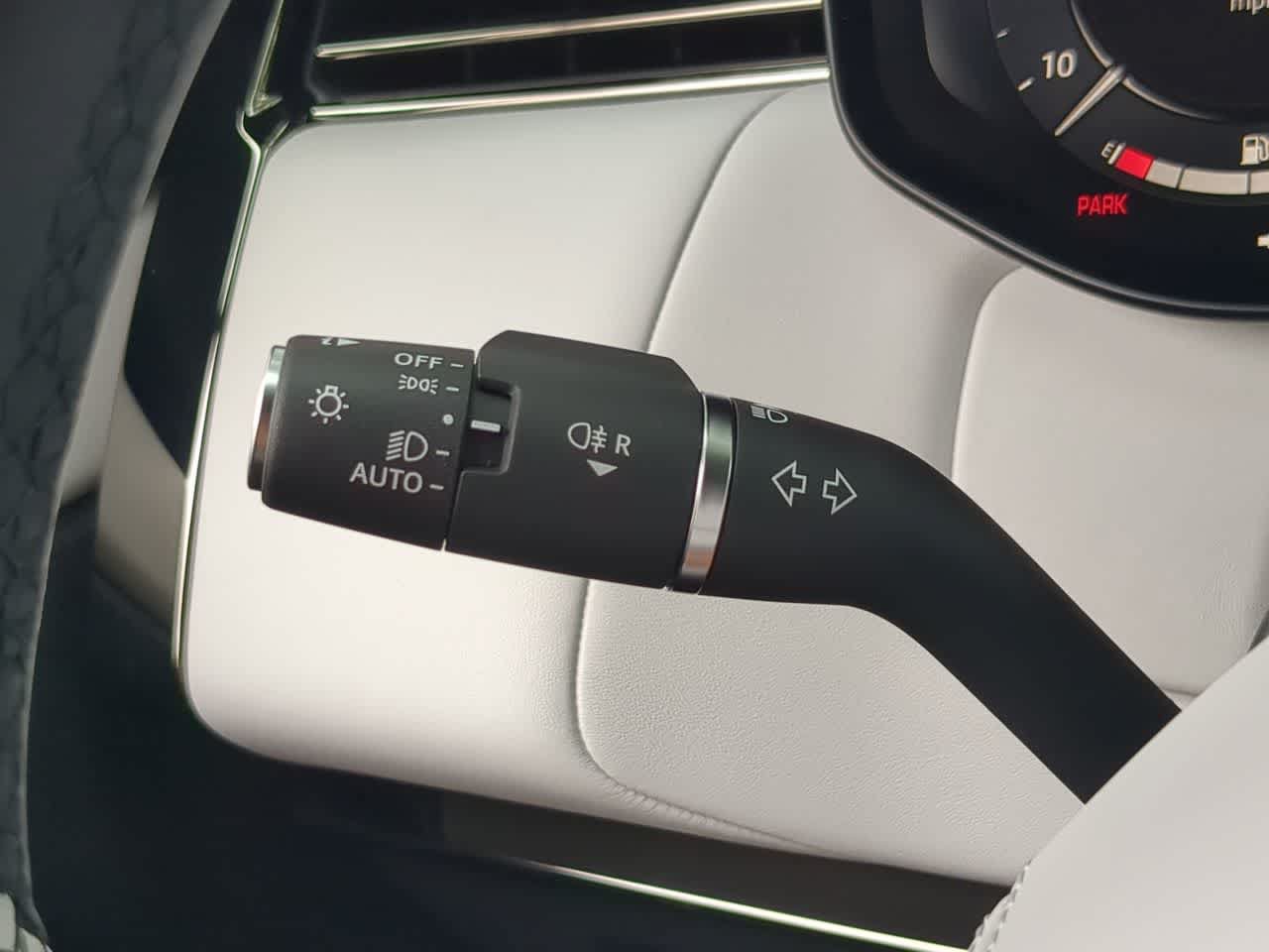 New 2026 Land Rover Range Rover Sport SV AWD/4WD image 28