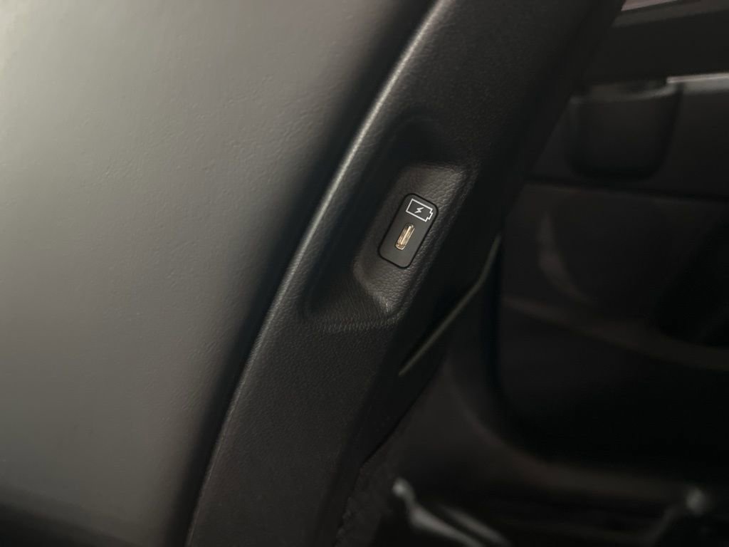 New 2025 Kia Sorento S image 26