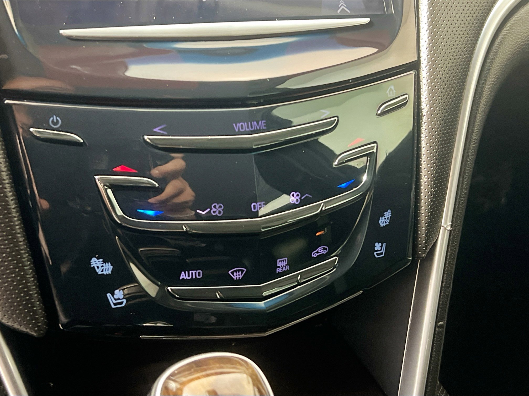 Used 2017 Cadillac XTS Luxury image 27