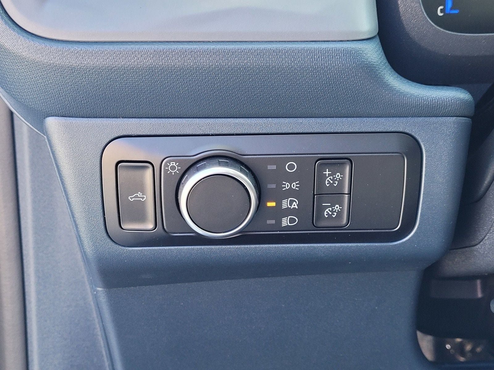 New 2026 Ford Maverick XL AWD/4WD image 15