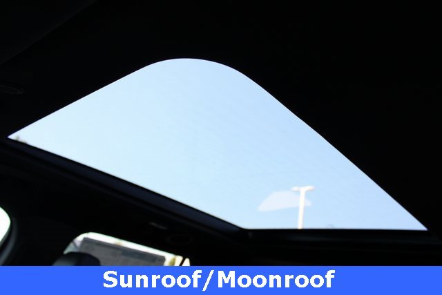 New 2026 Ford Explorer ST-Line image 6