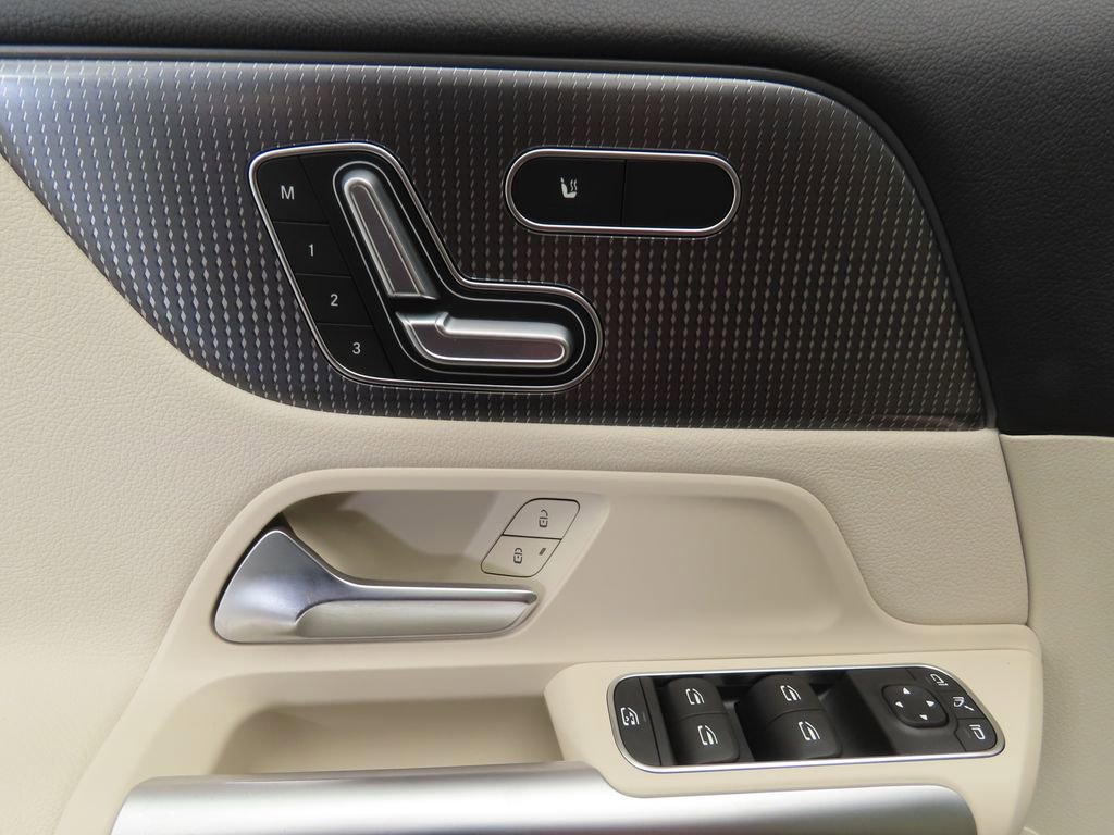 Certified 2023 Mercedes-Benz GLA 250 GLA 250 image 21