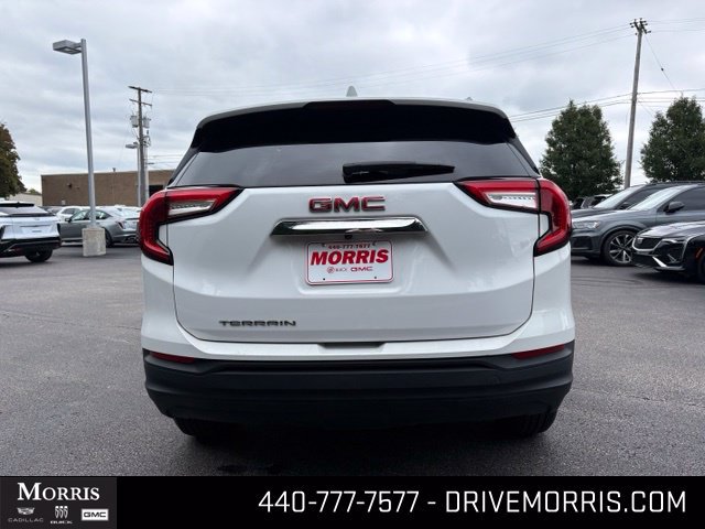 Certified 2023 GMC Terrain SLE w/ LPO, Floor Liner Package FWD image 4