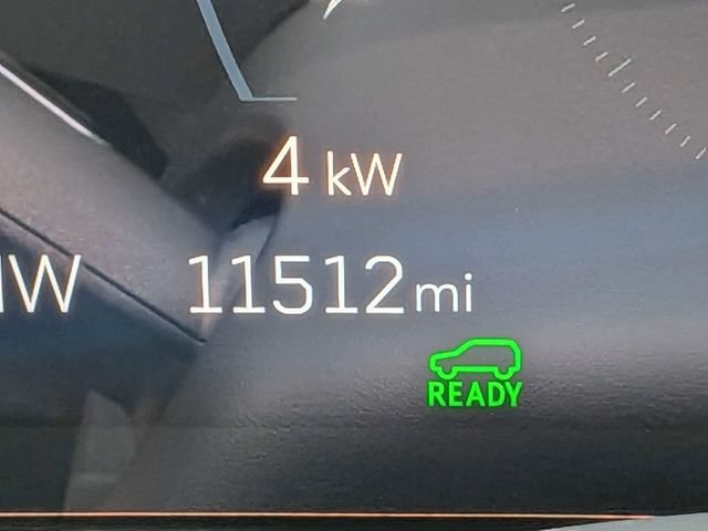 Certified 2024 Cadillac Lyriq Luxury AWD/4WD image 37