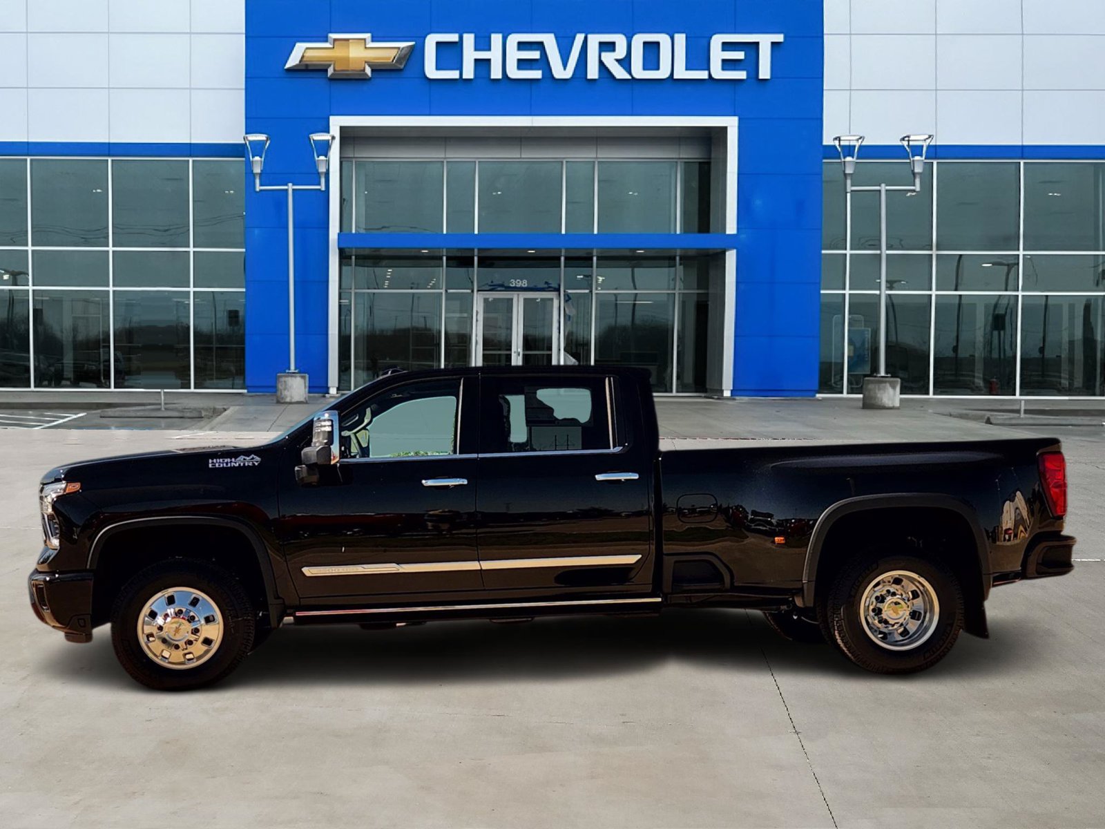 New 2026 Chevrolet Silverado 3500 High Country w/ Technology Package AWD/4WD image 3