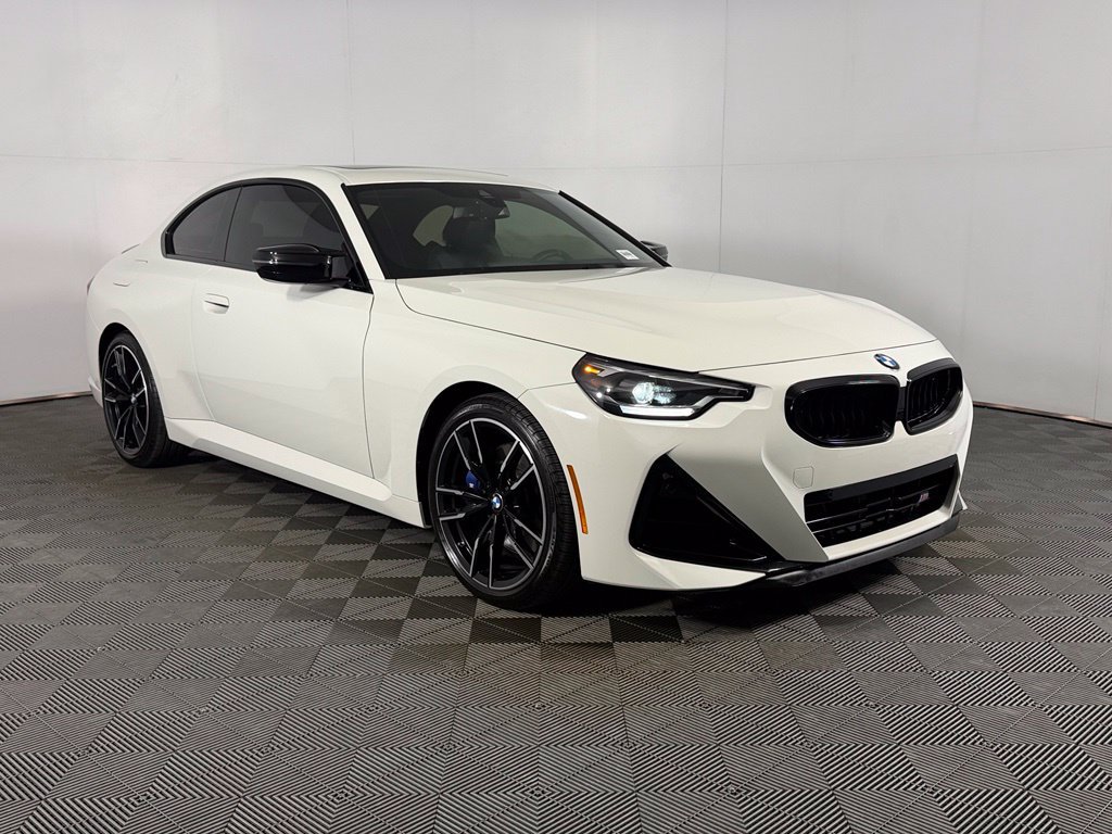 Used 2026 BMW M240i xDrive Coupe AWD/4WD image 5
