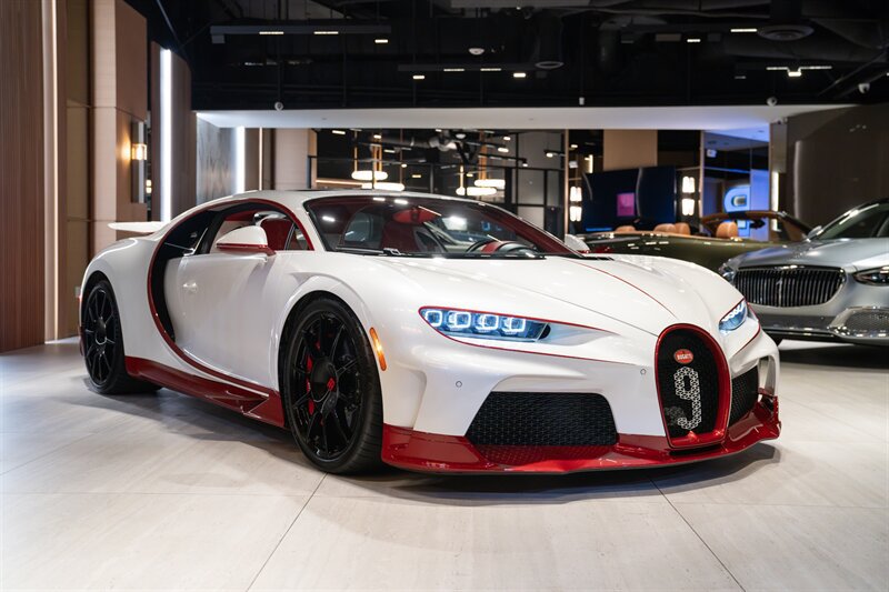 Used 2024 Bugatti Chiron Super Sport AWD/4WD image 9
