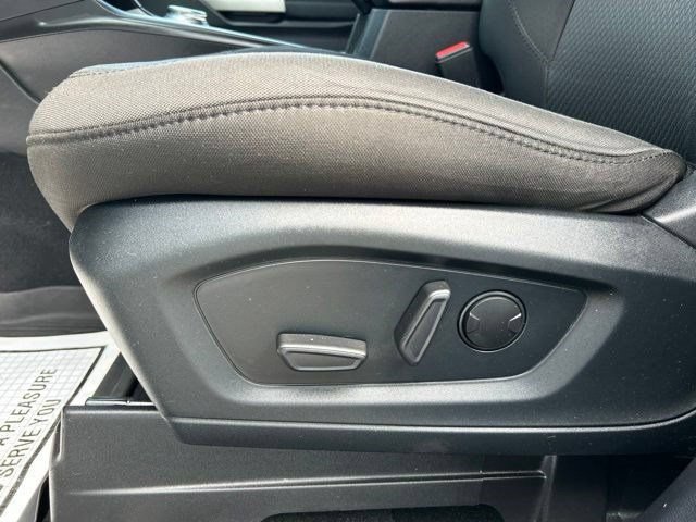 Used 2022 Ford Explorer XLT RWD image 12