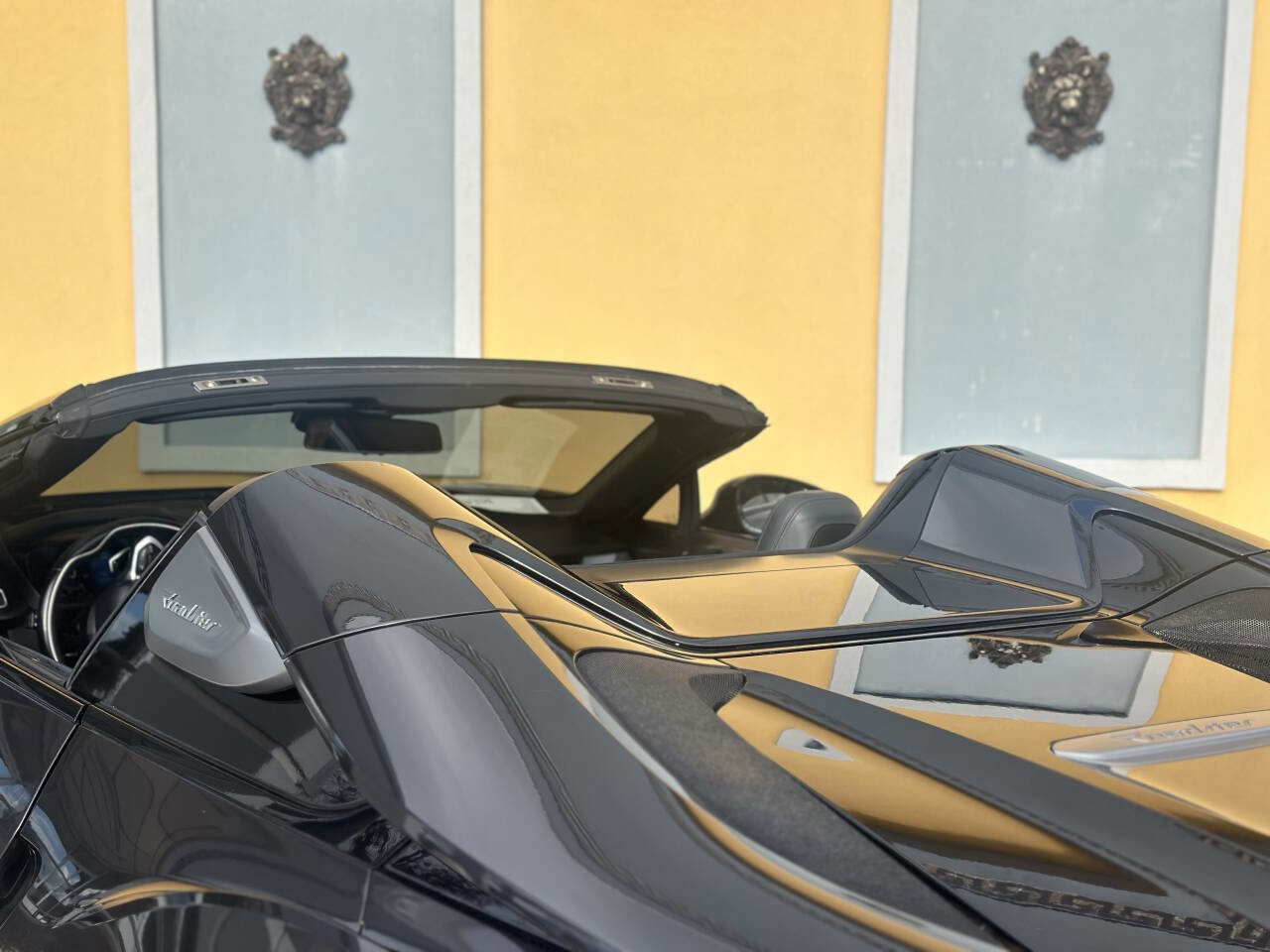 Used 2019 BMW i8 Roadster AWD/4WD image 24